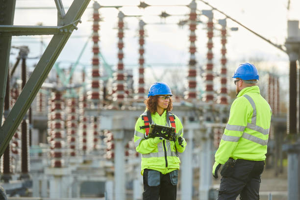 Best Electrical Installation Contractor  in North Puyallup, WA